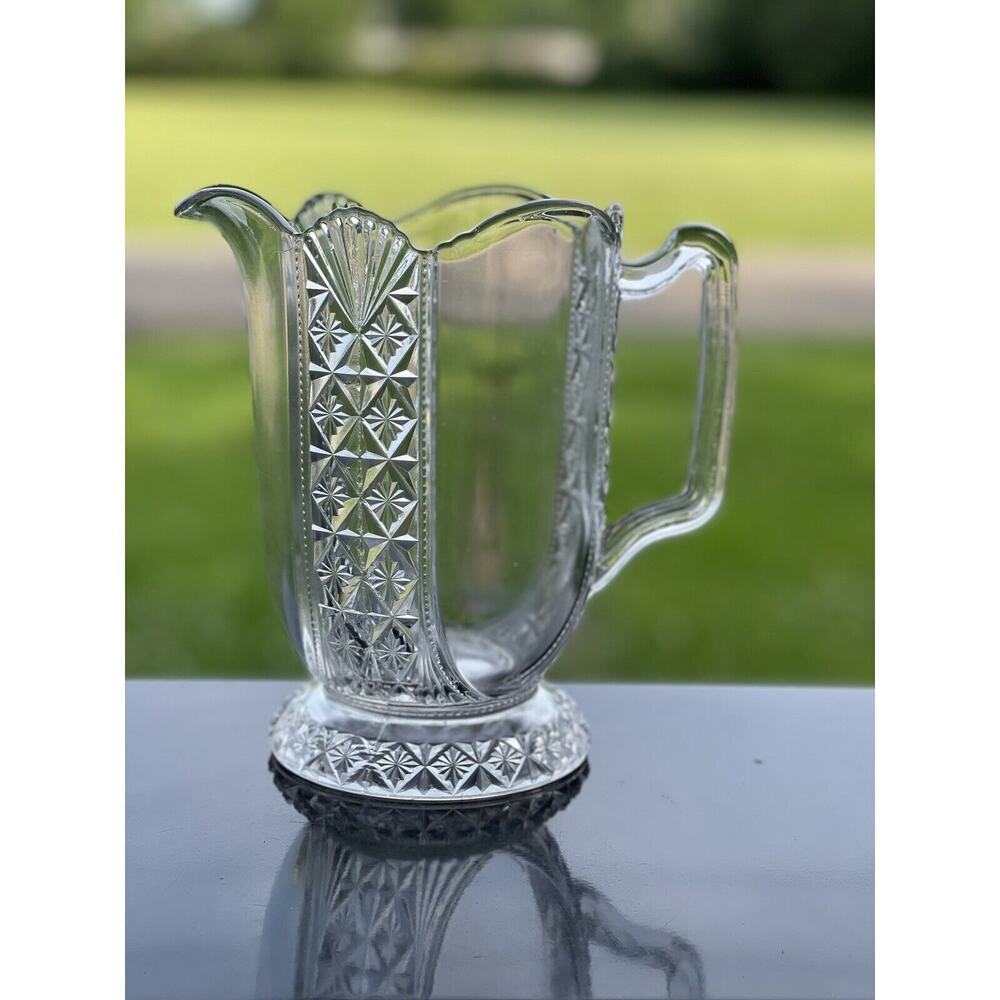 Richards & Hartley Daisy & Buttons w/ Panels Milk Ice Ice Tea‎ Pitcher EAPG